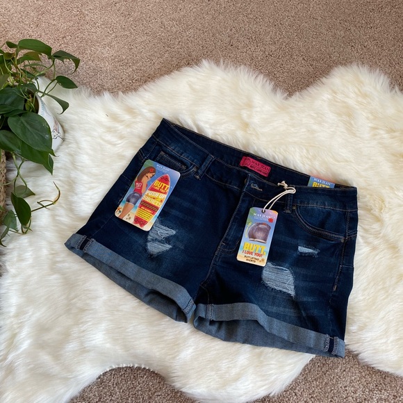 NWT Denim Shorts - Picture 1 of 4